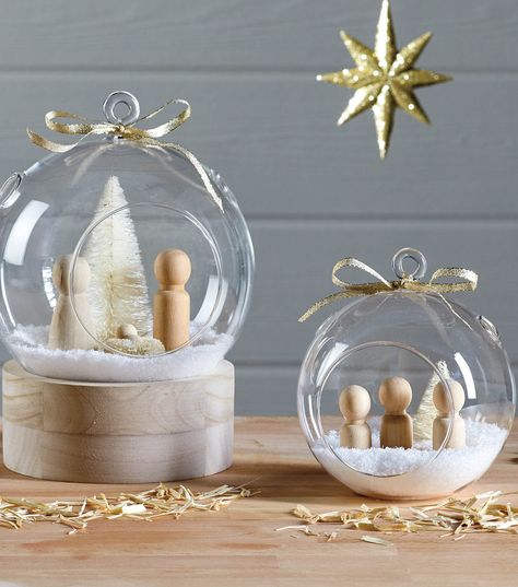 Modern Nativity Set, Nativity Scene Crafts, Nativity Scene Display, Diy Nativity, Nativity Ornaments, Nativity Crafts, Christmas Nativity Scene, Christmas Nativity, Craft Store