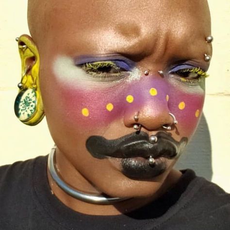 Club Kid Makeup, Camp Makeup, Kid Makeup, Drag King Makeup, African Makeup, Dream Face, Artistic Portrait Photography, Drag Queen Makeup, Chic Makeup