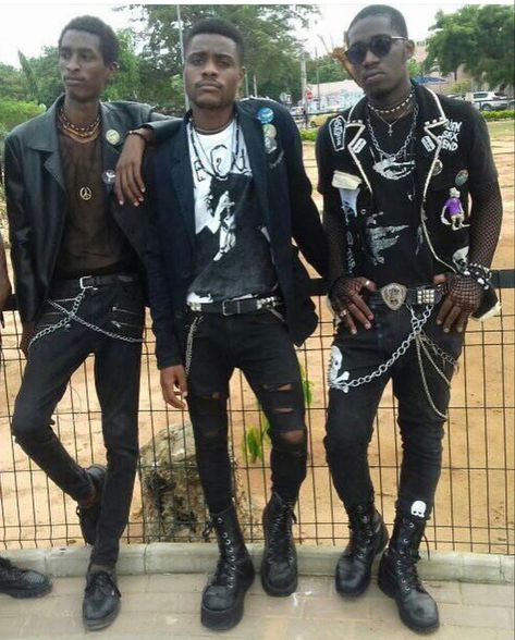 Crunkcore Aesthetic, Black Punk Fashion, Black Punk Outfits, Voodoo Outfit, New Rock Shoes Outfit, Alt Black Boy, New Rock Outfit, Punk Mens Fashion, Goth Mens Fashion