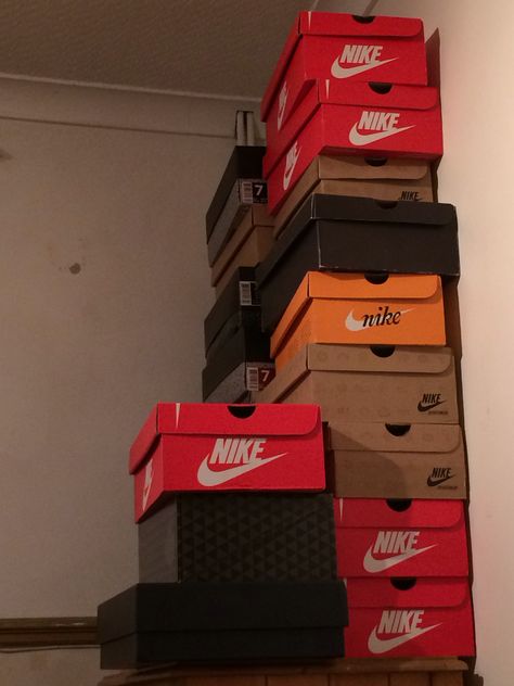 Sneaker boxes up to the wall Sneaker Wall, Sneakers Box, Wall Boxes, Fashion House, The Wall, Cribs, House Styles, Toys, Sneakers