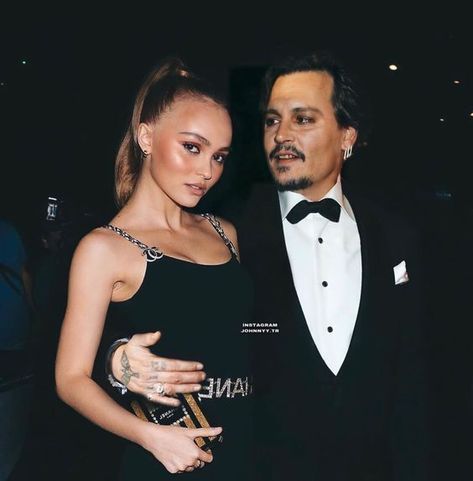 Debbie Depp, Johnny Depp Images, Lilly Rose Depp, Lily Depp, Barbie Swan Lake, Baby Netflix, Dior Girl, Johnny Depp Fans, Johnny Depp Movies