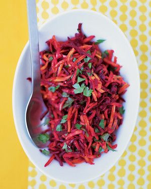 Beet And Carrot Salad, Beetroot And Carrot Salad, Beet Salad Recipe, Carrot Salad Recipes, Beet Salad Recipes, Raw Beets, Beetroot Salad, Carrot Salad, Main Dish Salads