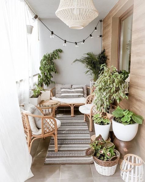 Hunker on Instagram: “Turn your balcony into your own little staycation oasis with rattan furniture and your choice of greenery. (📷 submitted by…” Balcon Mic, Balkon Decor, Balcony Flowers, Small Balcony Design, Deco Studio, Balcony Ideas Apartment Indian, Balcony Ideas Apartment, Apartment Patio, Apartment Patio Decor