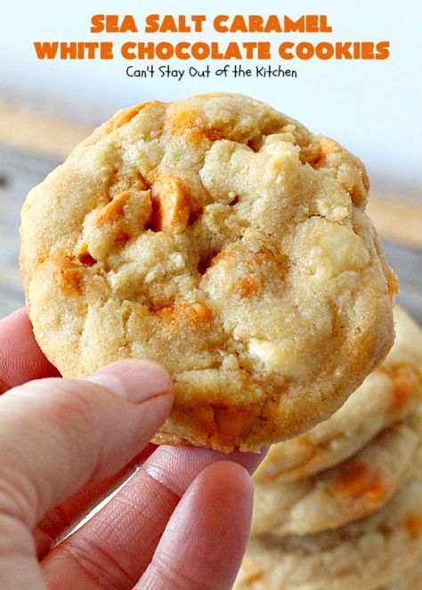 Cashew White Chocolate Cookies, Cookie Variety, Harvest Meals, Cookie Delight, Gooey Desserts, Caramel Chips, 1 Cookies, Salted Caramel Cookies, White Chocolate Cookies