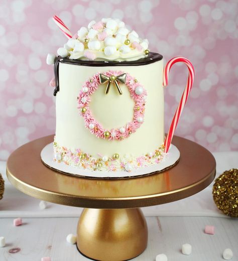 Tyla Bearss|Cake-N-Tyla’s Instagram profile post: “Feeling the Cindy Lou whoo winter cocoa vibes with this hot chocolate cake! What do you think? Give me pink and gold for Christmas colors…” Pink Christmas Cake Ideas, Hot Cocoa Birthday Cake, Cindy Lou Who Cookies, Winter Cake Decorating, Pink Christmas Cake, Christmas Sweet 16, Hot Chocolate Cake, Christmas Birthday Cake, Hot Chocolate Party