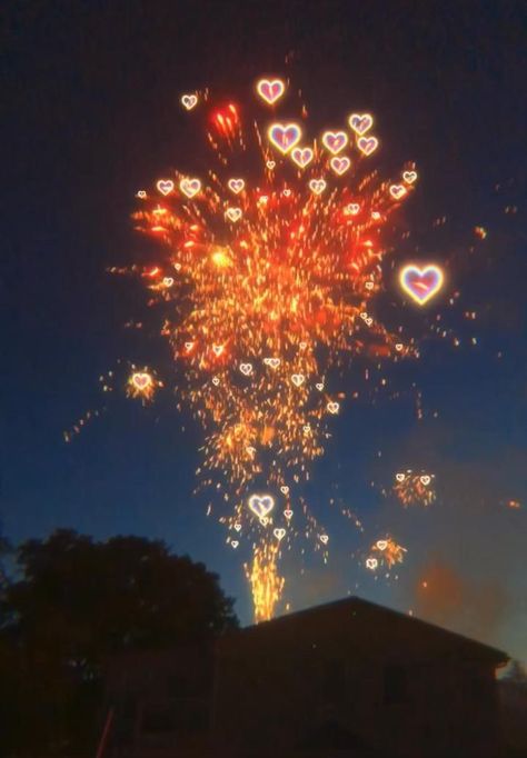 Heart Fireworks Aesthetic Video, Fireworks Video, Fireworks Gif, Lovecore Aesthetic, Heart Lights, Clipuri Video, Aesthetic Photography Nature, Aesthetic Pastel Wallpaper, Pastel Wallpaper