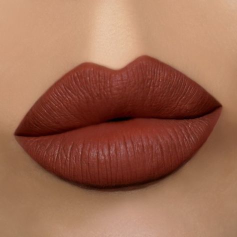 "Boss Lady"- Gerard Cosmetics Lipstick Styles, Lipstick Sale, Lip Pictures, Fall Lipstick, Lip Shades, Lipstick Tutorial, Matte Colors, Lipstick Kit, Beautiful Lipstick