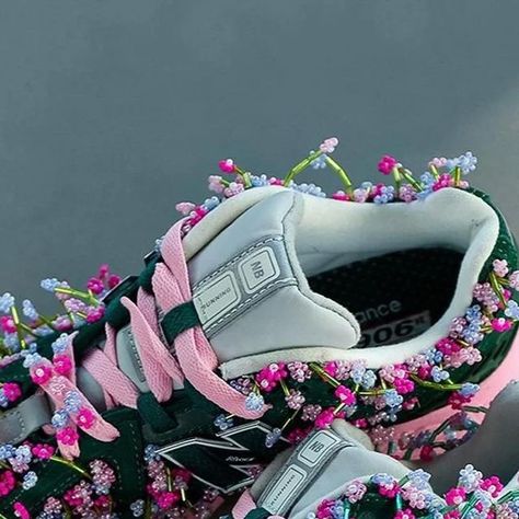 1of1 Custom Clothing Upcycling on Instagram: "Spring is here 🌸   Would you wear these? Let us know 🔥 Custom New Balance 1906R hand beaded by @agatapanucci   #sneakerdesign #footweardesign #sneaker #beading #springfashion" Upcycle Shoes, Clothes Dye, Crazy Sneakers, Sneakers Illustration, New Balance 1906r, Diy Clothes Life Hacks, Lovely Clothes, Spring Is Here, In Full Bloom