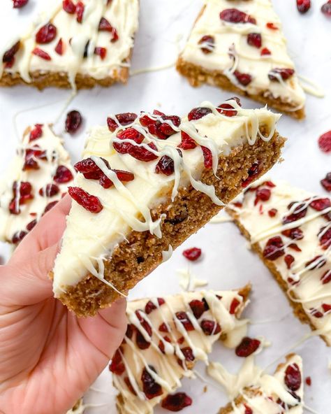 Healthy Starbucks Cranberry Bliss Bars | Gluten Free Recipe Starbucks Coffee Cake Recipe, Starbucks Cranberry Bliss Bars, Starbucks Cranberry Bliss, Cranberry Bliss Bars Recipe, Cranberry Bliss Bars Starbucks, Bliss Bars, Cranberry Bliss, Bliss Bar, Cranberry Bliss Bars