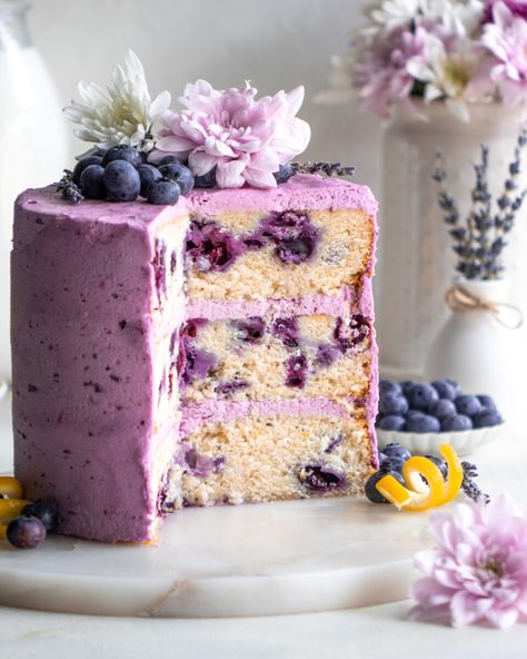 Lavender Cake Recipe, Lemon Lavender Cake, Blueberry Lemon Cake Recipe, Blueberry Frosting, Lavender Cake, Lemon Cream Cheese Frosting, Blueberry Cake Recipes, Blueberry Lemon Cake, Lemon Cake Recipe