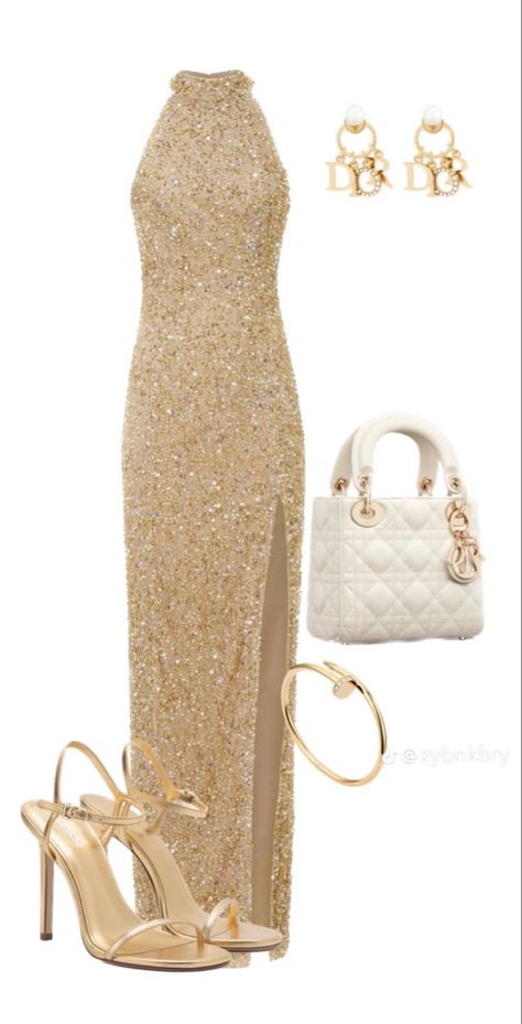 Royal Casual Outfits, New Year’s Eve Dress, Gold Gala Dress, Gala Outfits, Outfit Elegantes, Looks Party, Event Outfit, Fashion Mistakes, Glam Dresses