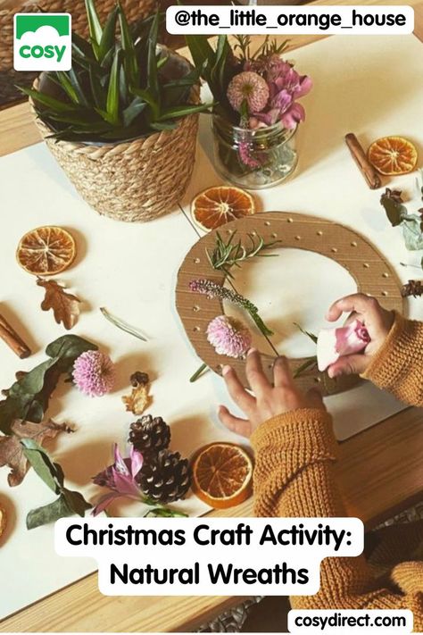 Little hands poke flowers through a cardboard wreath. Year 2 Christmas Activities, Christmas Craft Year 1, Eyfs Christmas Decoration Ideas, December Eyfs Activities, Eyfs Christmas Tree Decorations, Early Childhood Christmas Crafts, Eyfs Xmas Activities, Ece Christmas Ideas, Advent Eyfs Activities