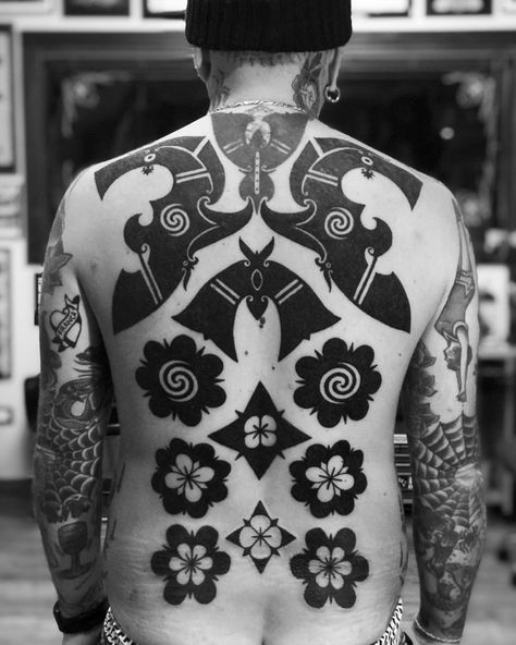 Custom Iban back piece for my good friend @mauronucci @bluemonkey_tattooparlor all done with traditional hand tapping (no machine/poking)… | Instagram Iban Tattoo, Borneo Tattoo, Back Piece, Back Pieces, My Good, Back Tattoo, Traditional Tattoo, Tatting, I Am Awesome