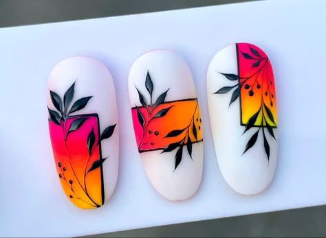 Neon Pigment Nail Art, Neon Ombre Nails, Nails With Leaves, Pigment Nail Art, Silhouette Nails, Summer Nails 2023, Neon Nail Art, Quick Nail Art, Art Deco Nails