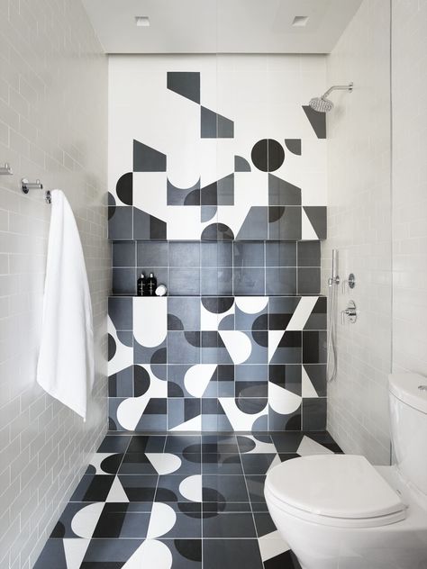 Gallery of Riverbend Residence / CLB Architects - 56 Barber Osgerby, Bathroom Ensuite, Colorful Apartment, System Design, Modern Beach House, Tile Inspiration, Decoration Originale, Architect Design, Tile Patterns