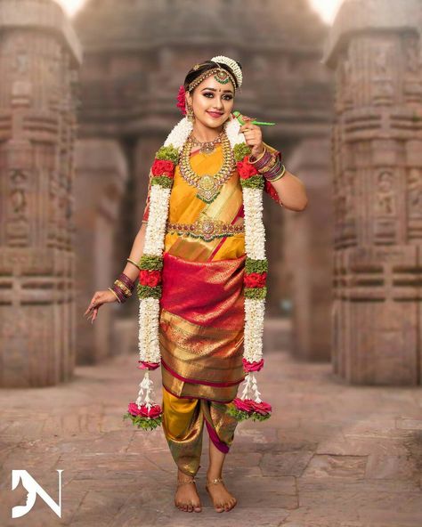 Iyengar Madisar Saree, Iyengar Bride, Andal Kondai, Madisar Saree, Kerala Wedding Saree, Bharatanatyam Costume, Honey Dress, Fancy Dress Competition, Baby Fancy Dress