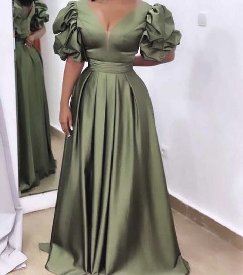 Duchess Material, Material Styles For Ladies, Material Styles, Gown Dress Design, Materials Gown Style, Shirt Gown, Bubu Gown Styles, African Fabric Dress, Modest Dresses Fashion