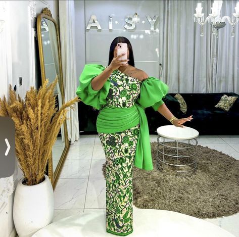 Nigerian Wedding Guest Outfit, Nigerian Wedding Guest, Style Ankara, Cheap Prom Dresses Online, Ankara Styles For Women, Ankara Long Gown, Ankara Long Gown Styles, Modest Dresses Fashion, African Print Dress Ankara