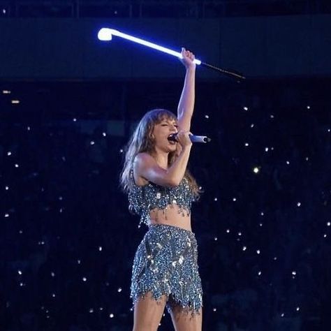 Taylor Swift 1989 Blank Space, Taylor At The Eras Tour, 1989 Taylor Swift Blank Space, Blank Space Eras Tour, 1989 Tour Taylor Swift, 1989 Taylor Swift Era, 1989 Taylor Swift Concert, Taylor 1989 Era, 1989 Taylor Swift Eras Tour