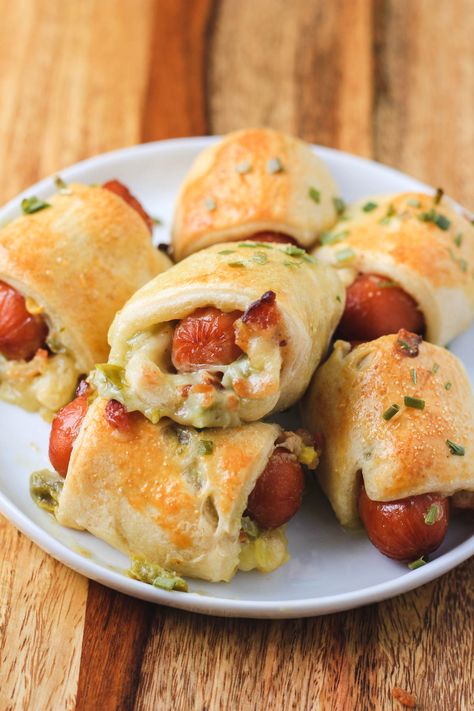 Jalapeño Popper Pigs in a Blanket - My Life After Dairy Jalapeno Popper Pigs In A Blanket Recipe, Dairy Free Jalapeno Poppers, Popper Pigs In A Blanket, Soccer Parties, Holiday Entrees, Creamy Jalapeno, Cream Cheese Crescent Rolls, Dairy Free Cream Cheese, Vegan Cheddar