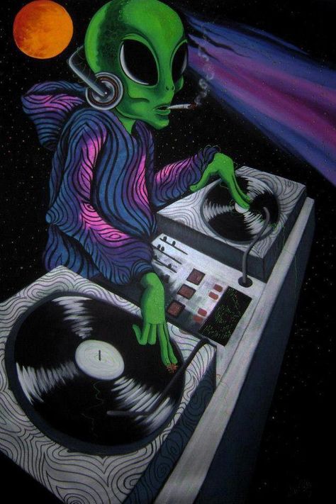 Alien DJ Alien Music, Dj Art, Horror Vintage, Alien Drawings, Art Alien, Art Hippie, Alien Aesthetic, Alien Tattoo, Arte Alien