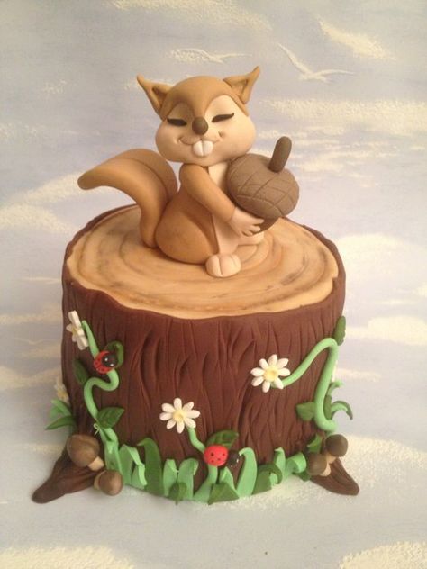 My little squirrel! - by danida @ CakesDecor.com - cake decorating website Bolo Picnic, Squirrel Cake, Banana Split Dessert, Woodland Cake, Torte Cupcake, Animal Cakes, A Squirrel, Cupcake Cake, Novelty Cakes