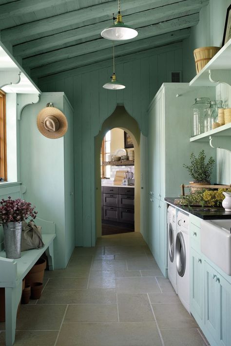 Breathtaking architecture and green color in a laundry room by architect Michael Imber - come enjoy more Dreamy Laundry Room Inspiration to Re-imagine a Timeless Tranquil Design! Laundry Room/mud Room, Vintage Laundry Room, Southern Living Homes, Flower Room, Vintage Laundry, Southwestern Design, Laundry Mud Room, Laundry Room Design, Wine Room