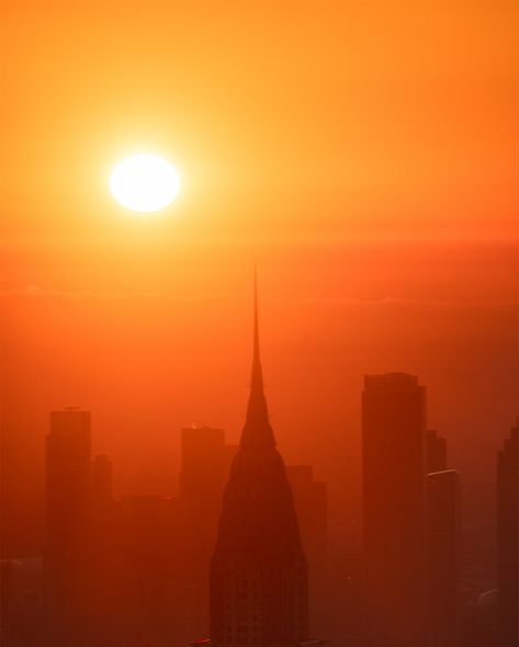 ☀️Here comes the sun… ☀️Some scenes of sunrises and sunsets around NYC over the years. ☀️Which one do you like the most? #visitnyc #nycsummer #nycsunrise #nycsunset Nyc Sunrise, Sunset In New York, Nyc Summer, Visiting Nyc, Sunrises And Sunsets, Nyc Photography, Project Runway, Here Comes The Sun, Photography Services