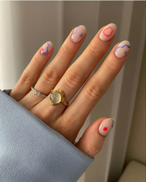 Short Mail Inspired, Fun Nail Inspo Short, Natural Length Nail Designs, Minimal Short Nail Design, Nail Art Smile, Waves On Nails, Manicure 2024 Trends, Manicure Ideas Short Nails, Nail Art 2024 Trends