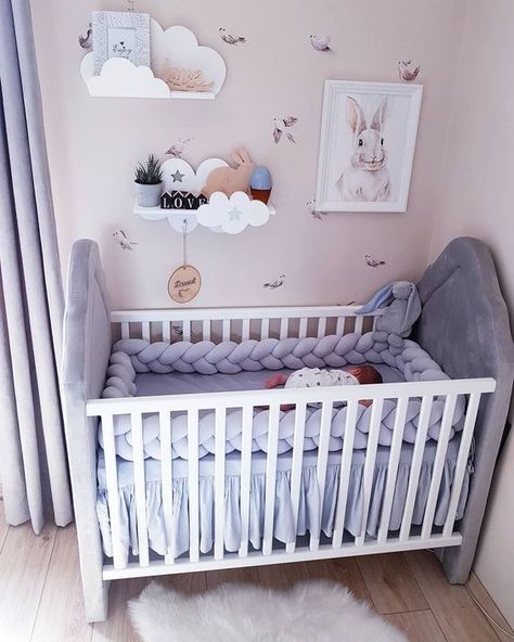 Crib Decoration, Best Baby Products, Baby Boy Room Decor, Baby Room Inspiration, Baby Cradle, Crib Sets, Nursery Crib, Nursery Baby Room, Crib Blanket