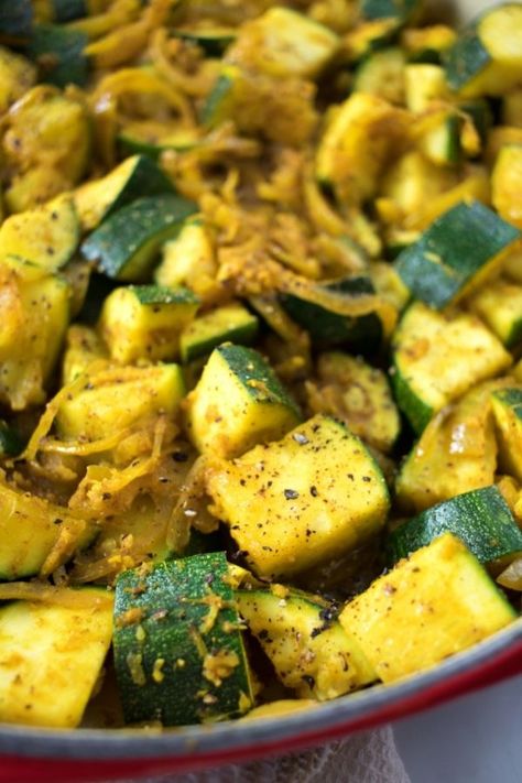 Indian Zucchini - A Hedgehog in the Kitchen Indian Squash Recipes, Zucchini Indian Recipes, Indian Zucchini Recipes, Zucchini Recipes Indian, Indian Vegetable Side Dish, Indian Zucchini, Curry Zucchini, Vegetable Tikka Masala, Indian Vegetarian Dinner Recipes