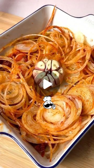 One Pan Carmalized Onion Pasta, Carmalized Onion Baked Pasta, Carmalized Onion Garlic Pasta, Carmalized Onion Pasta Bake, Pasta With Dried Tomatoes, Carmalized Onion, How To Carmalize Onions, Tomato Oil, Tomato Pasta Bake