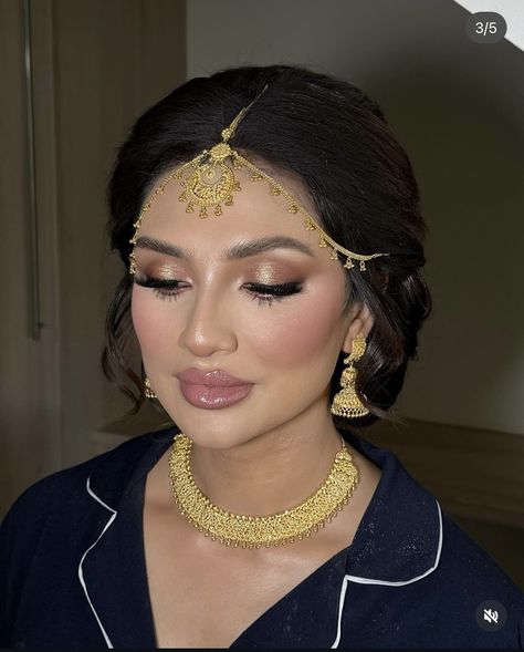 Simple Nikkah Makeup, Pakistani Party Makeup, Punjabi Bridal Makeup, Pakistani Bridal Hair, Nikkah Inspiration, Shaadi Makeup, South Asian Wedding Makeup, Desi Bridal Makeup, Reception Makeup