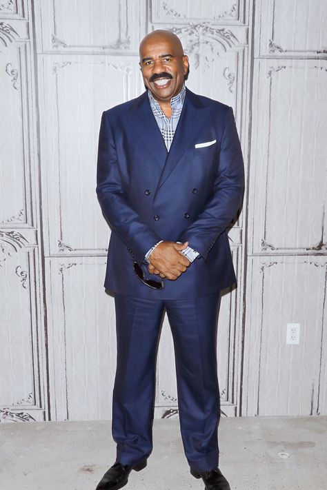 Steve Harvey, 59 Leon Robinson, Harvey Suits, Steve Harvey Suits, Celeb Men, Celebrity Men, Hollywood Event, Dating Women, Fifties Fashion, Black Hollywood