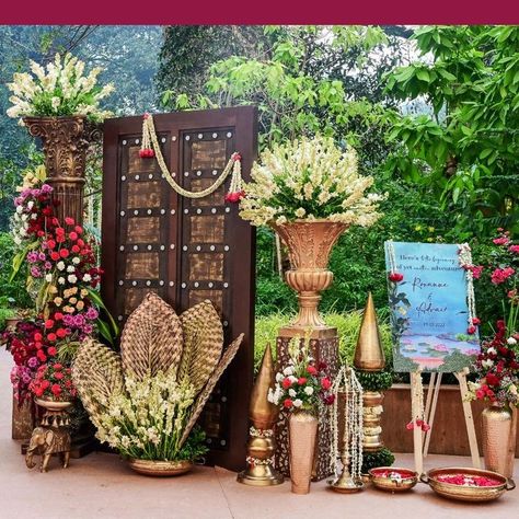 Photobooth Decor, Simple Stage Decorations, Home Flower Decor, Wedding Entrance Decor, Wedding Stage Design, Desi Wedding Decor, Mandap Decor, Marriage Decoration, Wedding Planning Decor