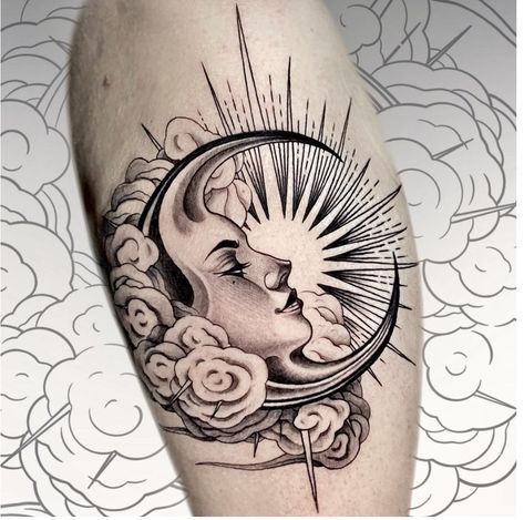 Tattoo Sonne, Tato Tradisional, Moon Sun Tattoo, About Moon, Sun And Moon Tattoo, Moon Tattoos, Crescent Moon Tattoo, Moon Tattoo Designs, Skeleton Hand Tattoo