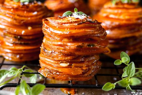 Stacked Sweet Potato Recipes, Sweet Potatoes Stacks, Sweet Potato Stack, Sliced Potato Stacks, Stacked Sweet Potatoes, Honey Butter Sweet Potatoes, Sweet Potatoe Rounds Appetizer, Garlic Butter Sweet Potato Stacks, Stacked Sweet Potatoes Muffin Tins