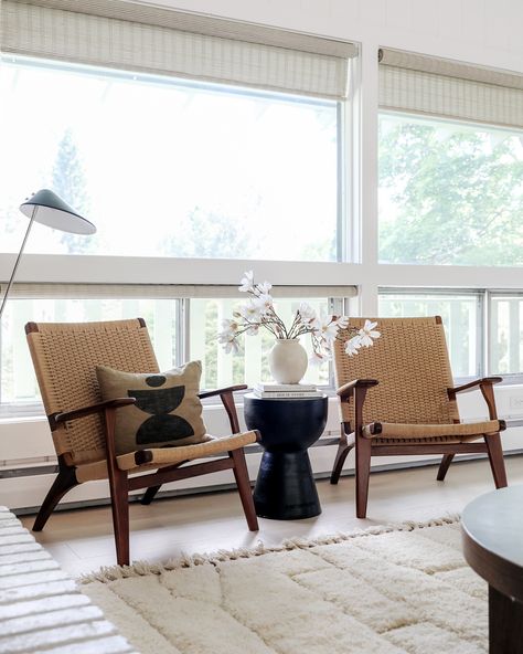 Mix and Match Side Tables Like a Designer! Cream Colored Sofa, Round Accent Table, Woven Chair, Drum Table, Black Floor, Cozy Pillow, Fireplace Hearth, Mid Century Armchair, Black Side Table