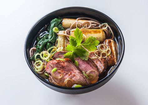 This is the quintessential Japanese noodle dish you should eat over new year | The Japan Times Toshikoshi Soba, Chili Spice Mix, Japanese Noodle Dish, Seared Duck, Shichimi Togarashi, Chili Spices, Noodle Dish, Duck Breast, Japanese Noodles