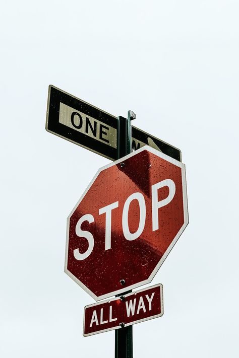 Red In Photography, Stop Sign Photography, Red Collage Art, One Way Sign Aesthetic, Red Aesthetic Pictures For Wall Collage, Cool Red Pictures, Stop Sign Aesthetic Room, Red Pictures Aesthetic, Picture For Collage