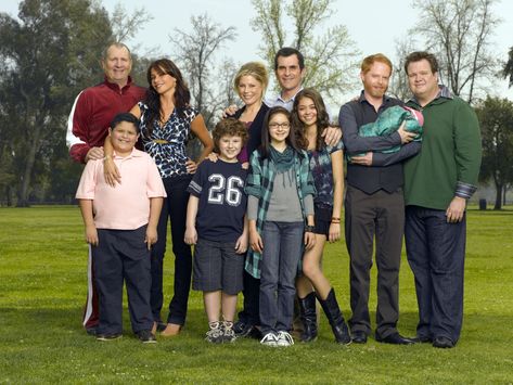 Reid Ewing, Cast Modern Family, Jay Pritchett, Modern Family Lily, Aubrey Anderson, Modern Family Cast, Eric Stonestreet, Nolan Gould, Rico Rodriguez