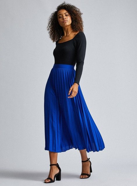 Womens **Tall Cobalt Blue Pleated Skirt- Cobalt Royal Blue Midi Skirt Outfit, Royal Blue Pleated Skirt Outfit, Pleated Blue Skirt Outfit, Cobalt Blue Shirt Outfit, Royal Blue Skirt Outfit Ideas, Royal Blue Skirt Outfit, Blue Pleated Skirt Outfit, Blue Skirt Outfit, Cobalt Blue Outfit