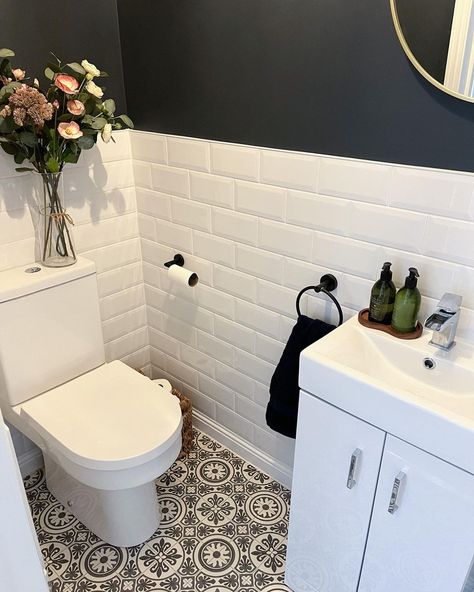 Downstairs Toilet Tile Ideas - Style the smallest room in your house Small Wc Ideas Downstairs Loo, Cloakroom Tiles, Downstairs Toilet Ideas, Small Toilet Decor, Understairs Toilet, Wc Ideas, Small Downstairs Toilet, Cloakroom Toilet, Toilet Ideas