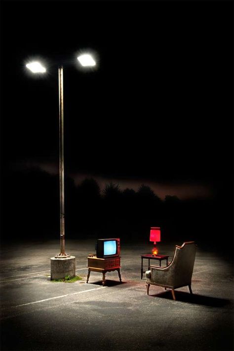 Eerie Furniture Photography : Marcos Calamato Conception Scénique, Stark Lighting, Lighting Design Theatre, Blitz Design, Minimal Furniture, Set Design Theatre, Theatre Design, Theatre Set, Scene Design