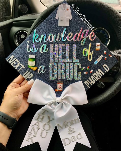 Grad Cap Pharmacy, Pharmacy Technician Graduation Cap Ideas, Pharmacy Tech Cap Ideas, Pharmacy Cap Ideas, Cap Decoration Graduation Pharmacy, Pharmacy Tech Graduation Cap, Pharmacy Tech Graduation Pictures, Pharmacy Tech Graduation Party Ideas, Pharmacy Tech Photoshoot Ideas