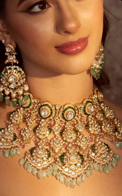 Bride Fashion Illustration, Bridal Jewelry Sets Brides, Indian Bridal Photos, Indian Wedding Inspiration, Bride Fashion, Kundan Jewelry, Bridal Diamond Jewellery, Wedding Jewellery Collection, Indian Jewelry Sets