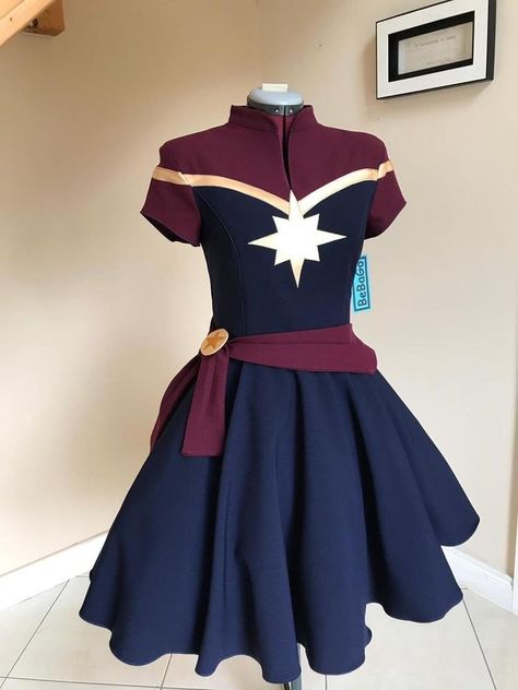 Marvel Inspired Outfits, Marvel Dress, Dapper Dress, Dapper Day Outfits, Dress Up Ideas, Disney Dapper Day, Halloween Costumes 2022, Marvel Fashion, Avengers Outfits