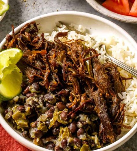 Vaca Frita Recipe, How To Make Machaca Shredded Beef, Oxtail Loaded Fries, Shredded Beef Crunchy Tacos, Cuban Crispy Shredded Beef, Flank Steak Recipes, Cuban Dishes, Cuban Cuisine, Beef Sirloin