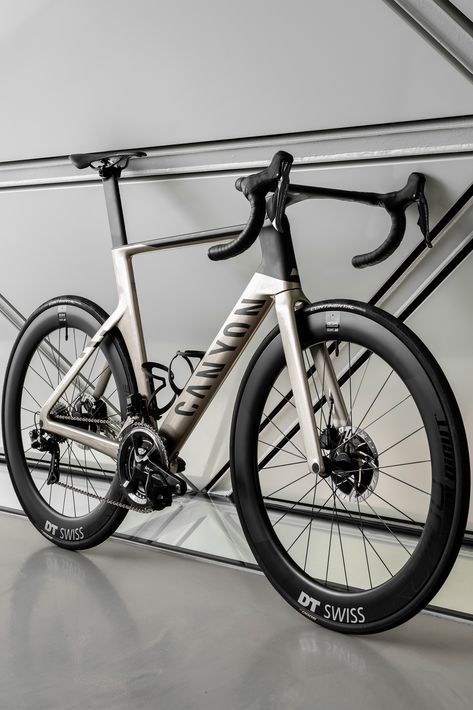 Racing Bikes Cycling, Canyon Road Bike, Race Bike Cycling, My Dream Bike, Canyon Aeroad, Road Bikes Men, Canyon Bike, Sport Bicycle, Best Road Bike