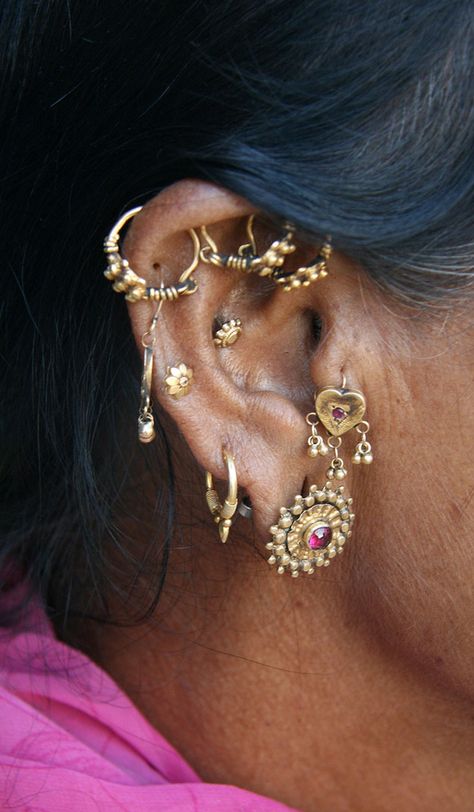 India | Details of a woman's earrings in Gujarat | ©Rudi Roels Indian Piercing, Earring Stack, Stacked Earrings, Dope Jewelry, Jewellery Gold, India Jewelry, Indian Earrings, Ethnic Earrings, Funky Jewelry